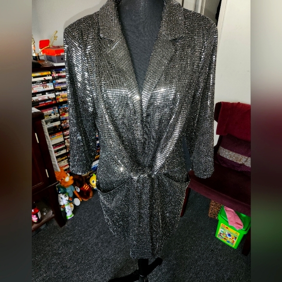 Romper - Picture 1 of 6